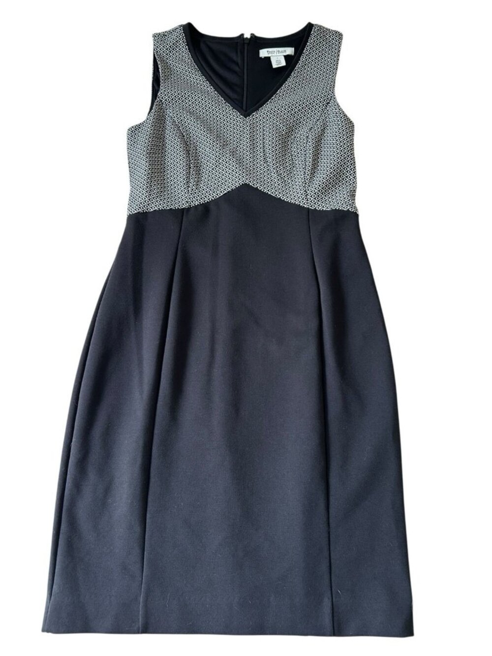 White House Black Market Dress Women’s Sleeveless Size 2 Black White